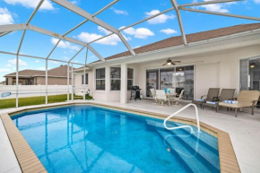 Quiet home with fenced yard & pool table - Perfect for families with pets! - Villa Grace